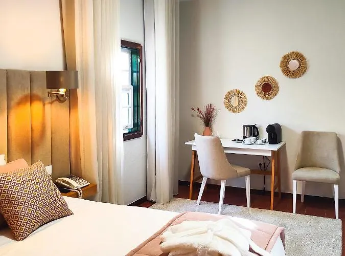 Landhuis Quinta Dom Sapo - *